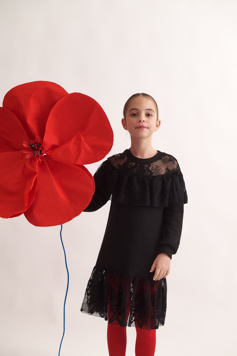 Engraved Flowers Lace Frill Dress - Black