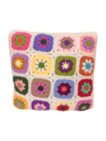 White Daisy Crochet Pillow