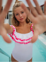 Sissi White Hot Pink Pompom - 2 Years