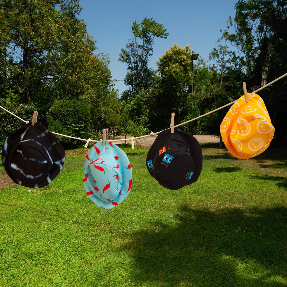 Summer Gems Beach Crab Hat - Black