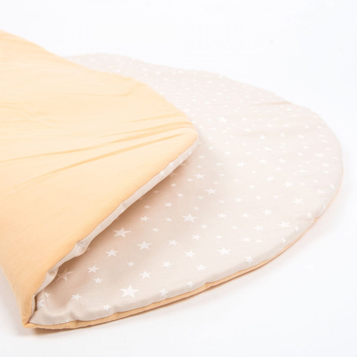 Apache Carpet Small in Sand White Stars