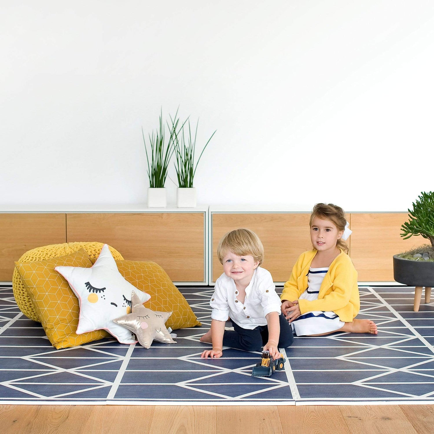 Nordic Playmat - Petroleum