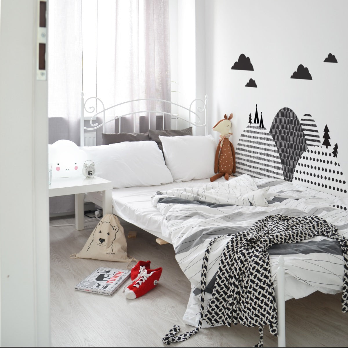 Northern Mountains Wallstickers